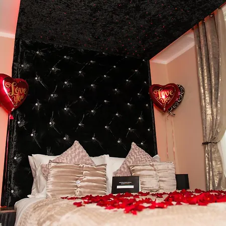 Aphrodite Bradford (West Yorkshire)