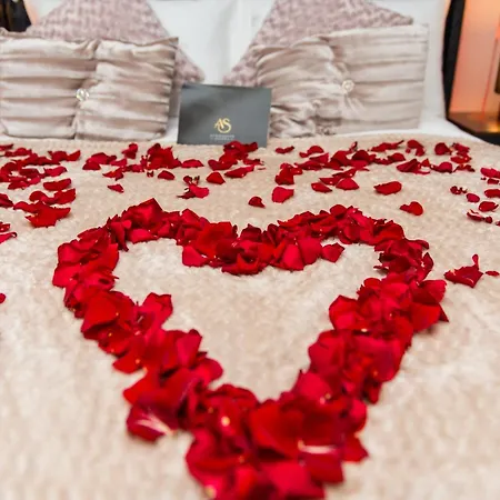 Apartment Aphrodite Bradford (West Yorkshire)