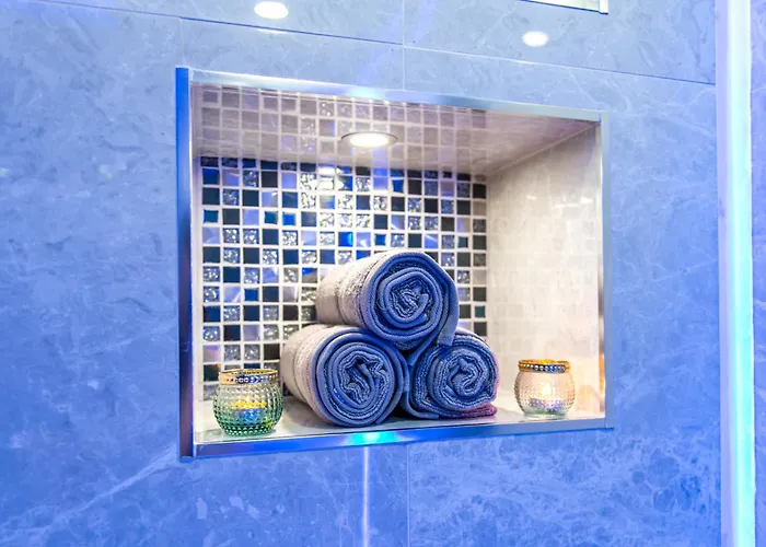 Aphrodite Bradford (West Yorkshire)